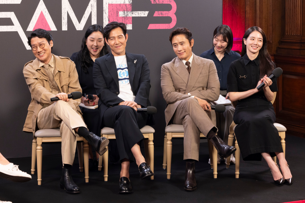 유럽 200개 매체→1회 관람 팬 박수세례..'오징어 게임' 시즌3, 시…
