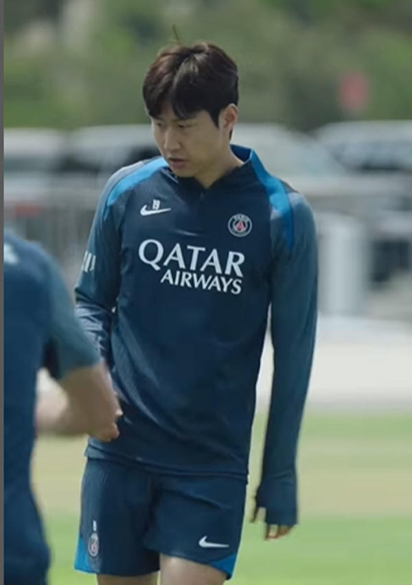"이강인 철강왕이야?" 어느샌가 美 날아가 PSG 팀 훈련 소화…자체 미…
