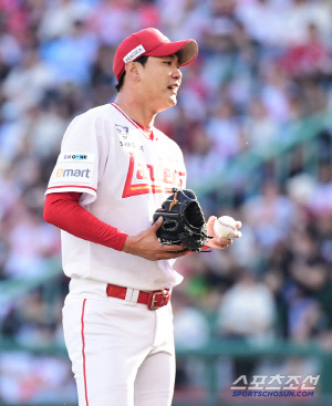 부담 갖고 던져라! 이숭용 특명, 김광현 어깨 무겁다 → SSG, '추신수 은퇴식' 승리의 축제 기원