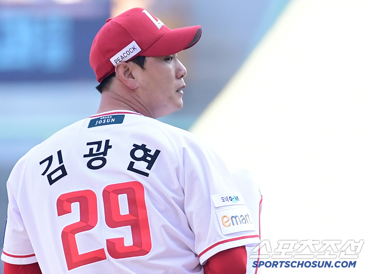 부담 갖고 던져라! 이숭용 특명, 김광현 어깨 무겁다 → SSG, '추신…