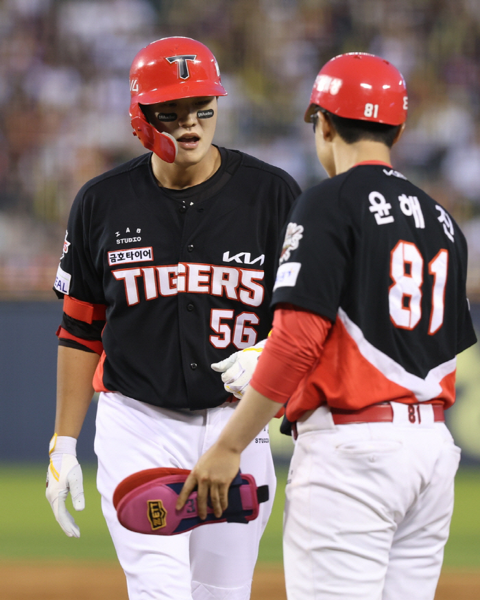 '순식간에 9:4 → 9:8' 9회말 만루포 얻어맞은 KIA, 간신히 2…
