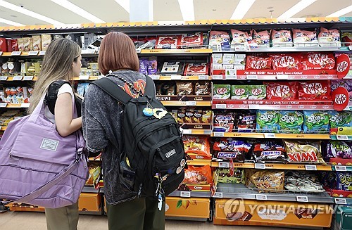 체감물가 고공행진…韓 음식료품 구매력 기준 물가 OECD 2위