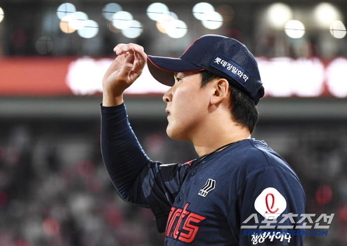 "생각보다 더 좋아!" 최준용 가세 → 3인 필승조 갖춰진 롯데의 뒷문……