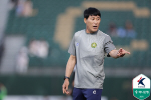 고정운 감독의 미소 