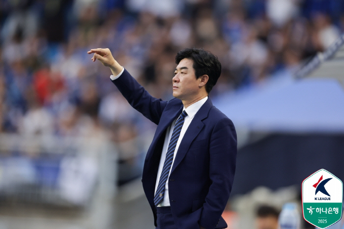 [현장인터뷰]'수원전 승리→승점 10점차'에도 만족 모르는 윤정환, "승…