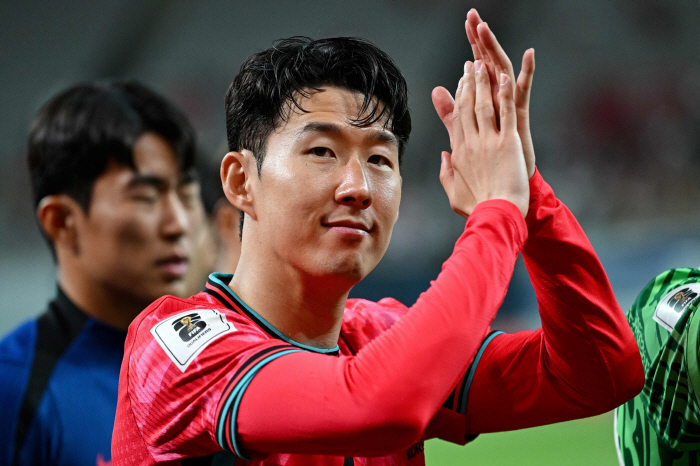 [공식]손흥민 토트넘 탈출 시급! 결국 '뮌헨 실패작' 완전 영입 저질렀…