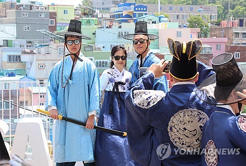 부산 방문 외국인 관광객 100만명 돌파…역대 최단기간