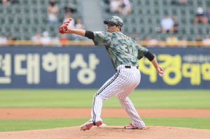 상무 이정용, 17일 시구로 '전역 신고'…18일 LG 합류