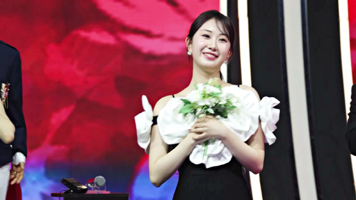 별사랑, "여러분 저 결혼해요…9월 20일로 날 잡았어요" 깜짝 발표(한…