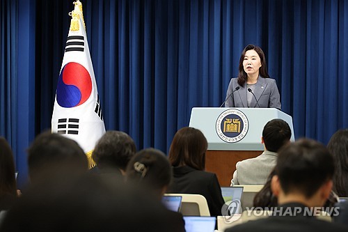 NH투자 "하반기 정책 모멘텀 커…지주사·SW·통신株 주목"