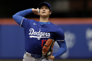 전세계가 지켜본다! '투타 겸업' 재개 선언 오타니, 663일만에 빅리그 마운드 오른다...100마일 던질까