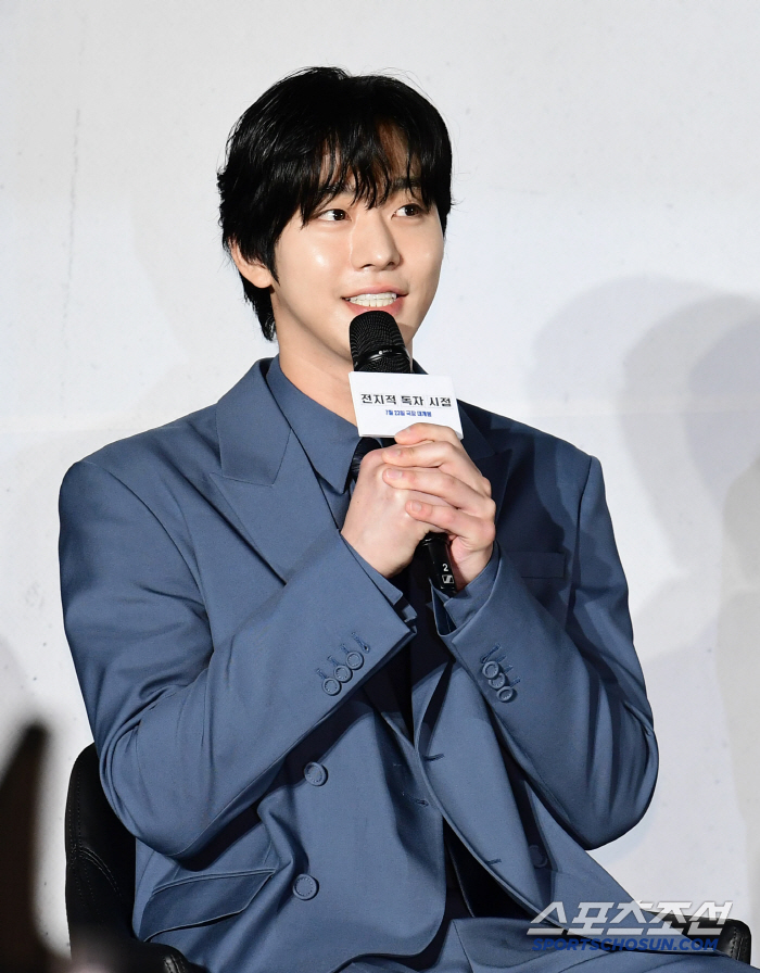 [SC현장] "피보다 땀 보이는 영화"…'전독시' 안효섭X이민호→나나, …