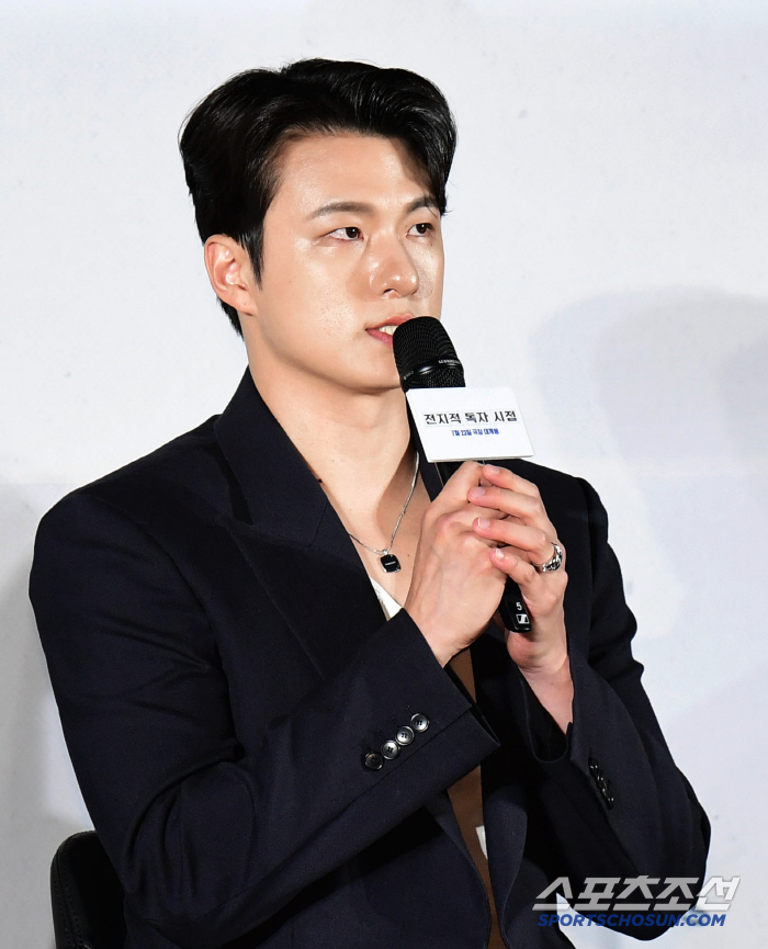 [SC현장] "피보다 땀 보이는 영화"…'전독시' 안효섭X이민호→나나, …