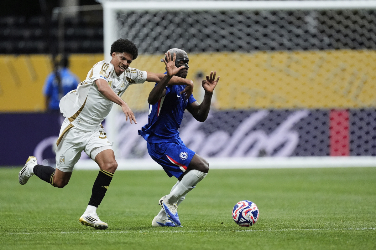 "저희 첼시인데..." MLS 평관 절반도 못 채웠다…첼시-LAFC전 흥…