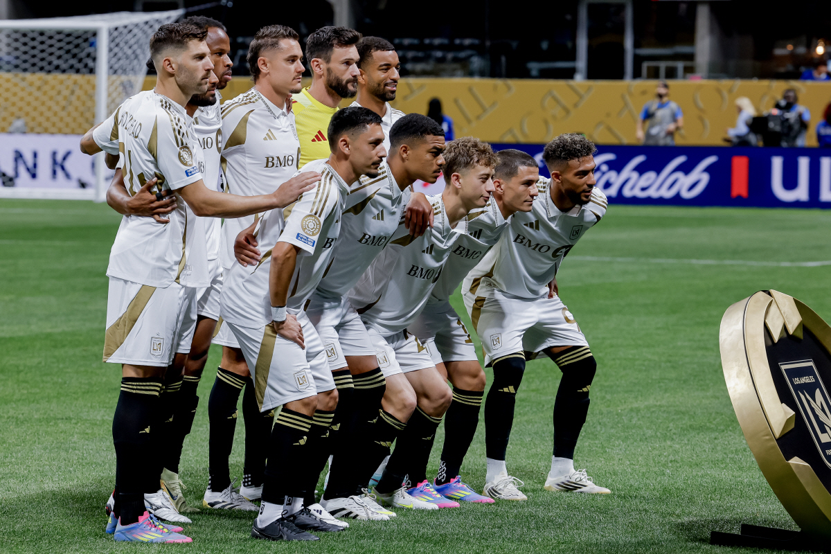 "저희 첼시인데..." MLS 평관 절반도 못 채웠다…첼시-LAFC전 흥…