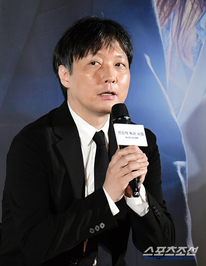 '전독시' 감독 "방대한 원작, 왜곡과 손실 어쩔 수 없이 필요해"