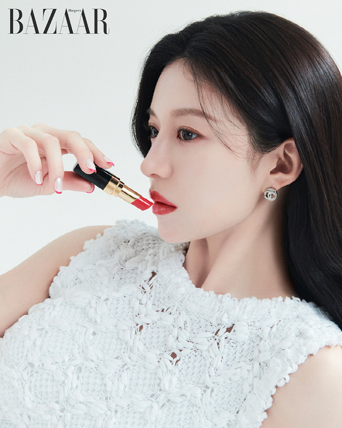 고윤정, 샤넬 앰배서더 첫 화보..“신인 같은 설렘”