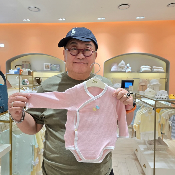 이용식, 손녀 옷만 대체 몇 벌 산거야 '통큰 플렉스'...할아버지가 이…