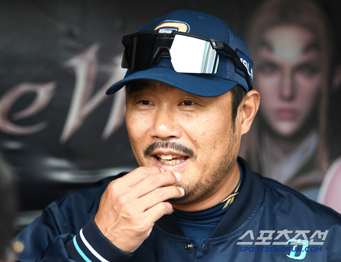 "1이닝 던지자면 하겠지만..." 호부지의 결정. 구창모는 선발이지. "…