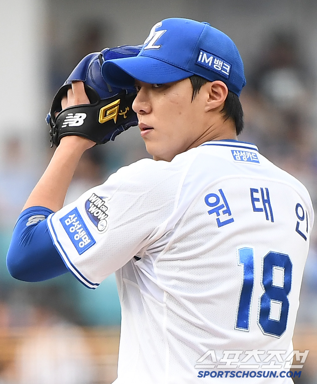 옆구리 삐끗하고도 상대 타선 압살, '에이스란 이런 것이다’를 보여준 연…