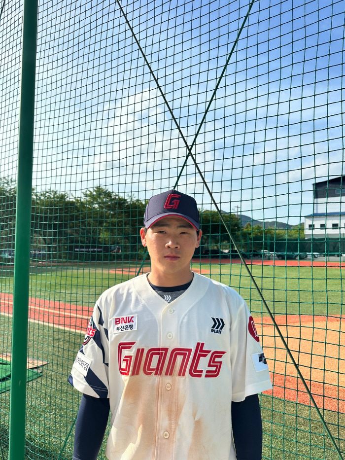 "실전용이라고 하더라" 충격의 손호영 부상 이탈, 롯데는 왜 야구 예능 …