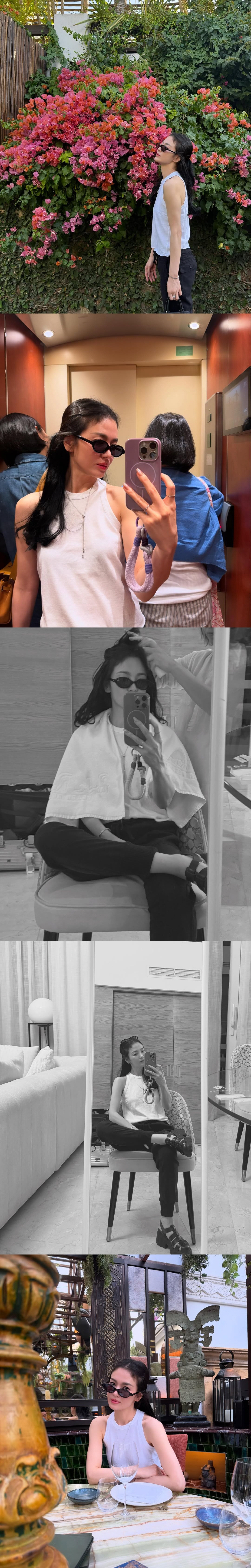 송혜교, 긴 머리 컴백...숏컷에서 확 바뀐 스타일