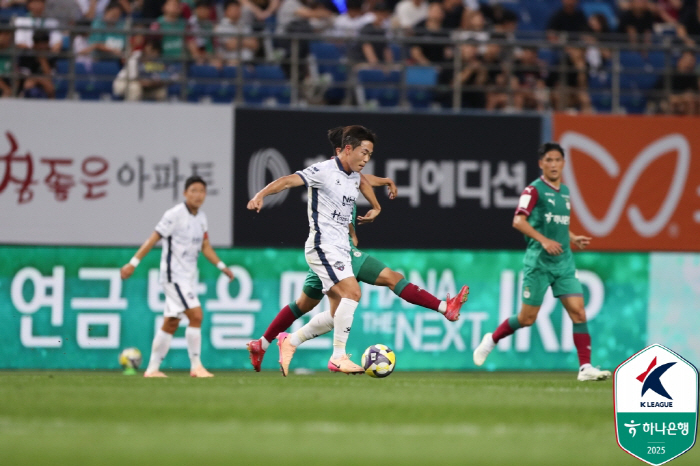 '주민규-김경준 골대 강타+이순민 퇴장' 대전-김천, 0-0 무[현장 리…