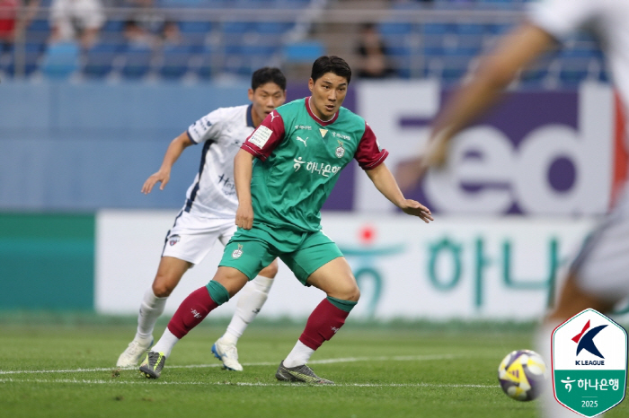 '주민규-김경준 골대 강타+이순민 퇴장' 대전-김천, 0-0 무[현장 리…