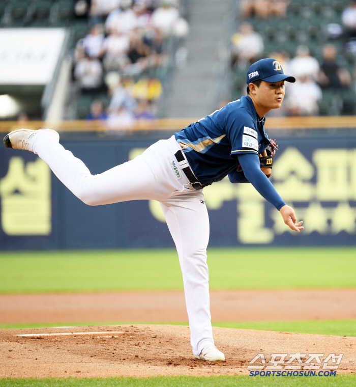 '3:0→4:6→8:6→8:8→9:8' 치리노스 6실점 배신→연속 실책 …