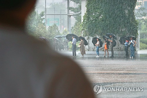 강원 19일 밤부터 강하고 많은 비…사흘간 최대 150㎜ 이상 예보