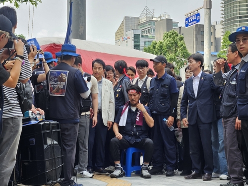 한화오션 하청 노사 잠정합의에 97일만에 고공농성 해제