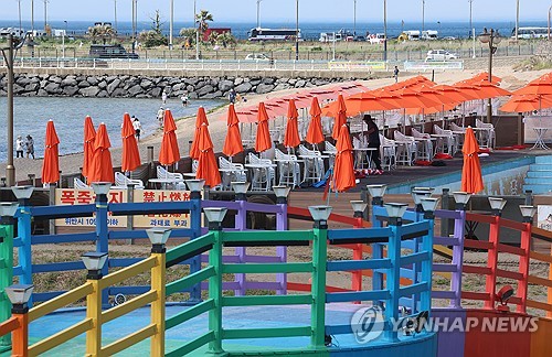 장맛비 주춤 제주 곳곳 31도 안팎 무더위…온열질환자 잇따라(종합)