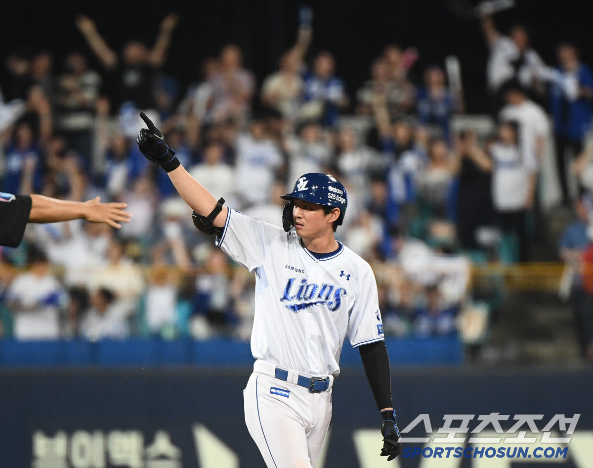 '동심파괴자' 디아즈, 해맑게 웃던 18살 새내기의 승리가 물거품 됐다 …