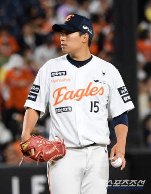 MVP 상대 3구 삼진 잡았던 1R 위력 돌아왔다…78억 FA 무너진 날, '좌완 왕국' 열렸다