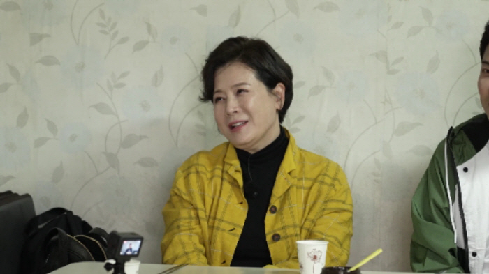 "전현무가 좀 깐족거리지"…박정수, '먹친구' 출연해 "전현무 때린 사람…
