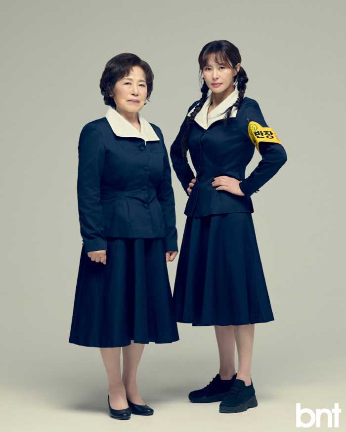 "자매 아니야?"…'52세' 예지원, 언니 같은 '90세' 엄마와 母女 …