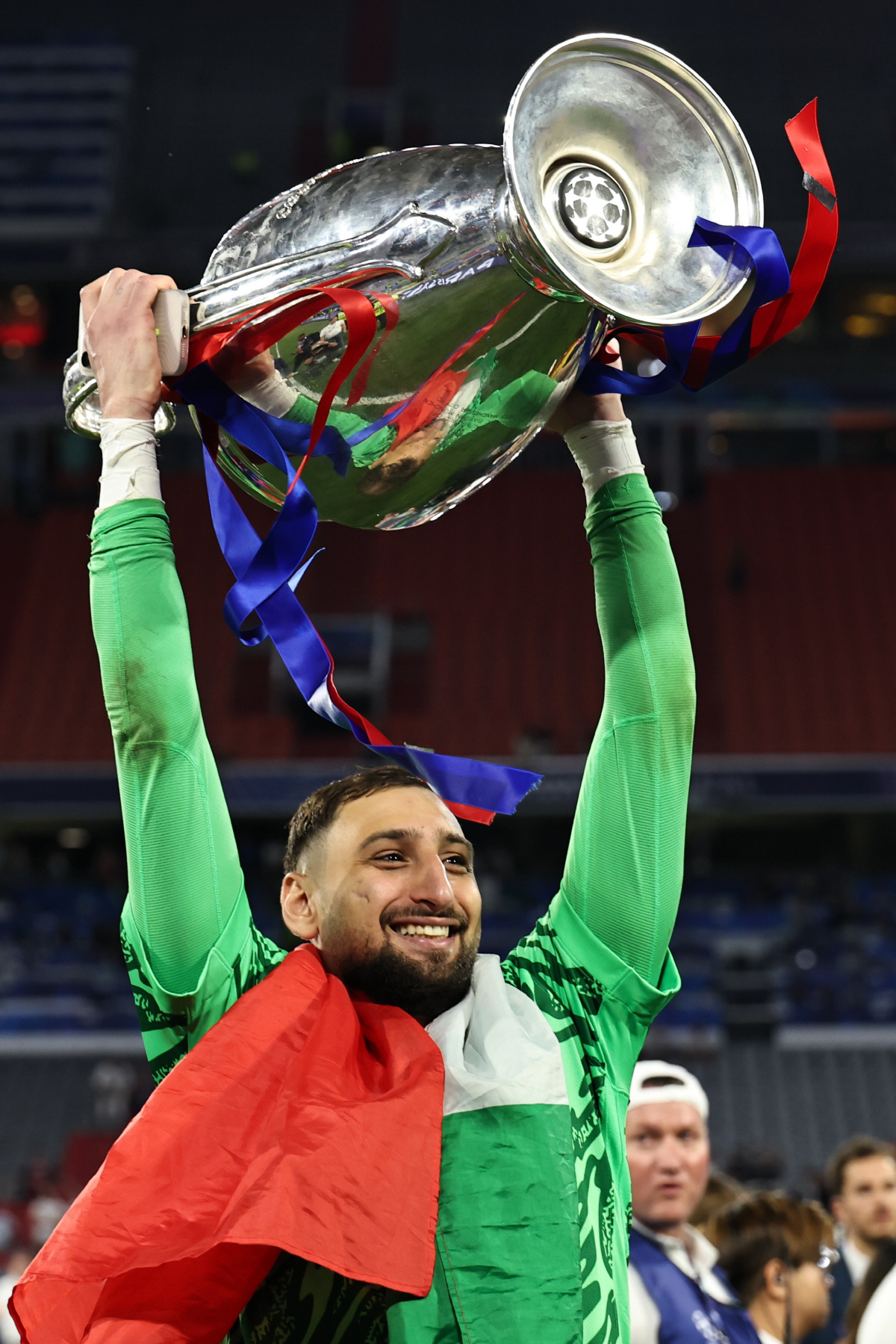 '강인아, 나도 떠날까?' PSG, 돈나룸마에 최후통첩 "재계약 사인하던…