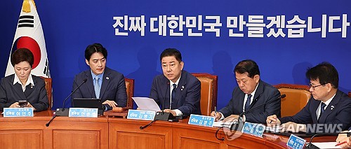 與, 김민석 엄호에 총력…"발목잡기에 낭비할 시간 없어"