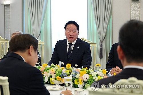 최태원 "'AI 정부화'로 5조원 시장 창출…정부가 수요자 돼달라"