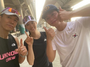 [SCin스타] 박보검 러닝 괴물이었다…션도 감탄 “두 번 만에 10km 여유 완주”