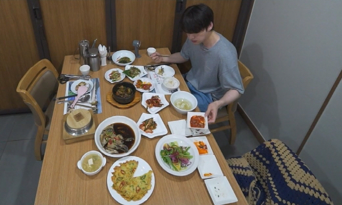 '구혜선과 이혼' 안재현, 180도 달라진 '벌크업 피지컬'...확실히 …