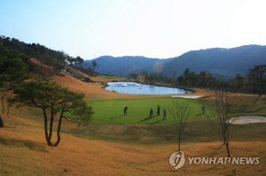 친목 도모 취지 부산 상공인의 골프장 인수, 반목으로 마무리