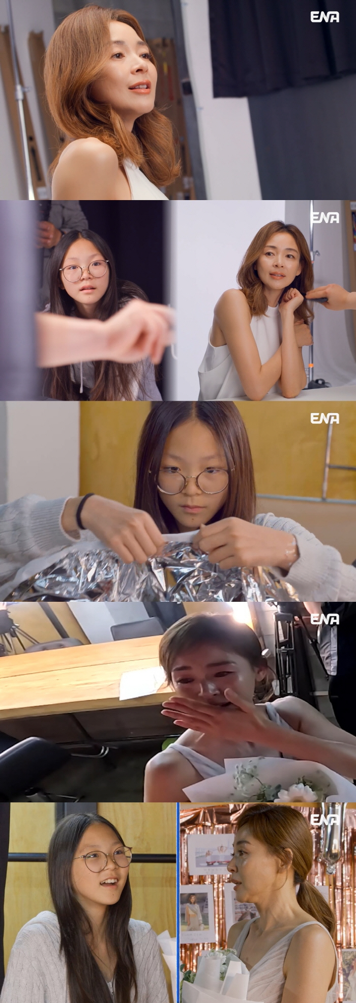 "엄마처럼 모델이 꿈"…추성훈♥야노 시호 딸 사랑이, 母와 쌍둥이 같은 …