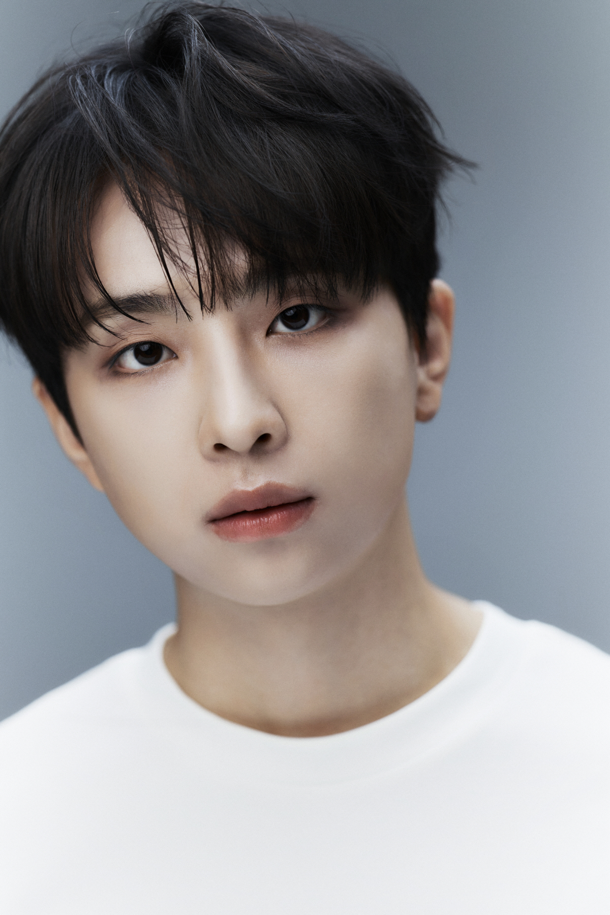 김시훈, 새 둥지 찾았다…에이티식스와 전속계약 체결