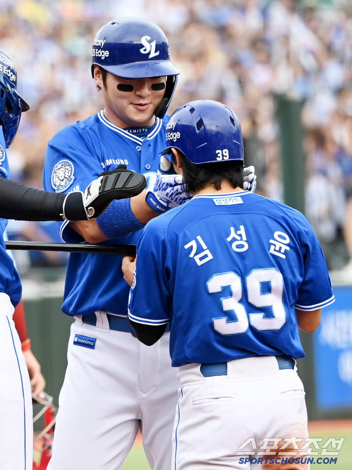 "타격감이 좋더라" 39세 국민거포, 사령탑 신뢰에 화답했다…3G 연속 …