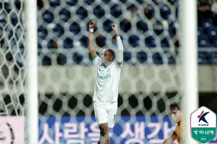 [K리그1 현장리뷰]"0-1→1-1→1-2→2-2, 미쳐버린 광주W" 대…