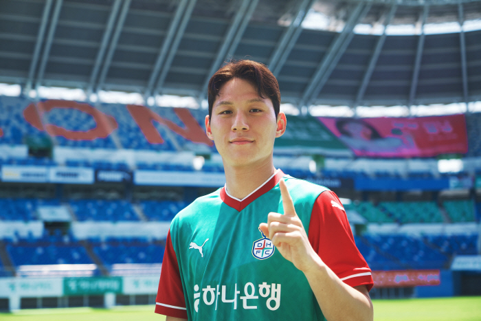 '김봉수 서진수 에르난데스 이명재...' 올 여름도 폭풍영입, 대전의 투…