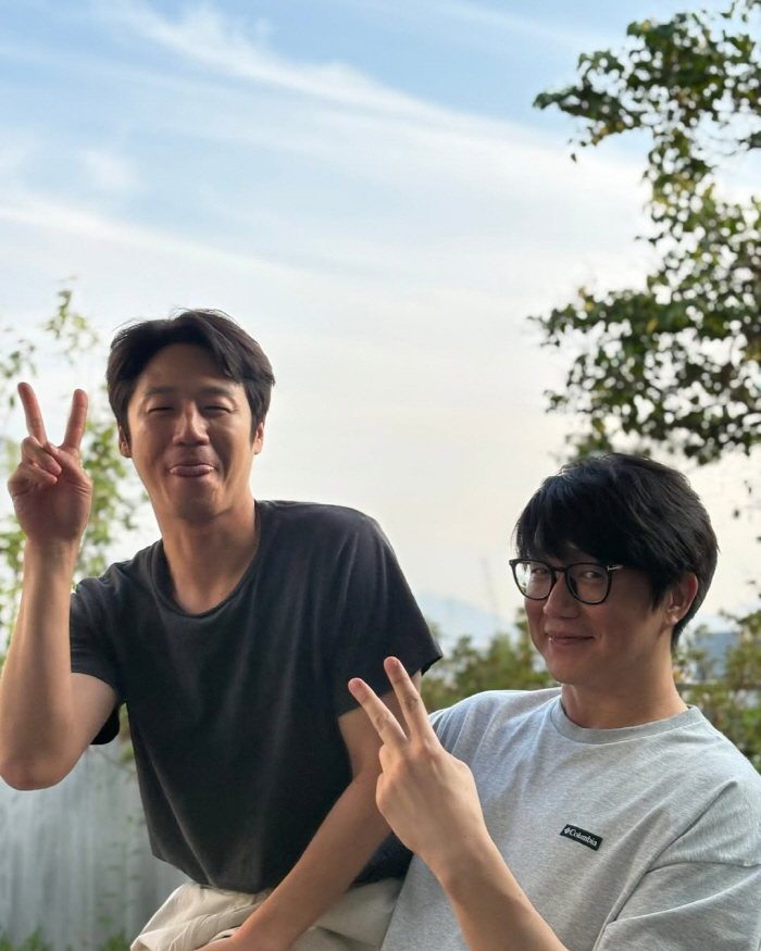 [SCin스타] 정준원, 고윤정·공효진에 이어 '212만' 성시경의 남자…