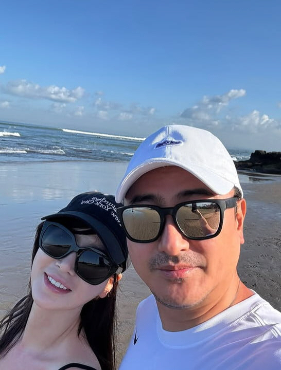 [SCin스타] “몸매 미쳤네” 46세 이혜원, 수영복 입고 ♥안정환과 …