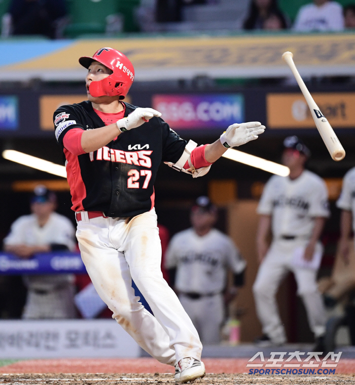 '329홈런' 레전드 감독의 터치 하나, 만년 백업 인생 180도 바꿨다…